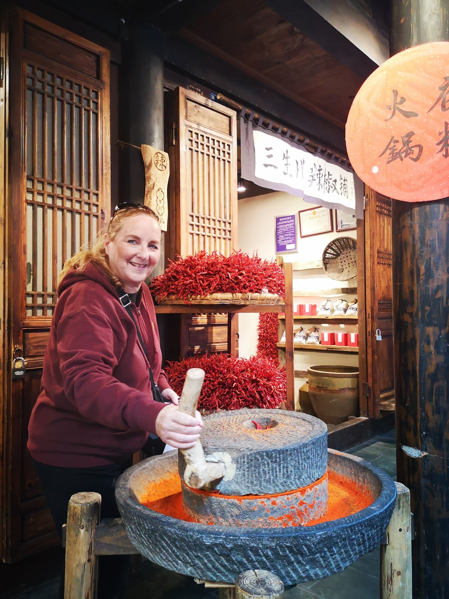 1-Day Tour to Chengdu Panda Base, People's Park and Kuanzhai Alley
