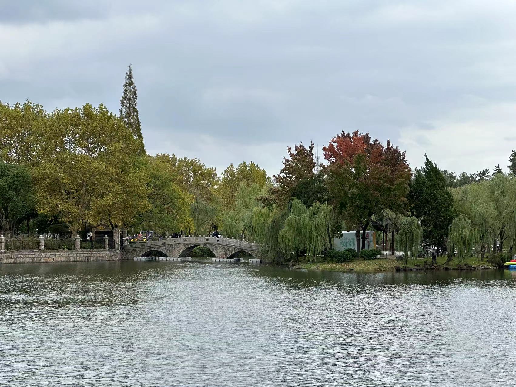 14-Day Shanghai, Suzhou, Hangzhou, Guilin, Xian, and Beijing Tour